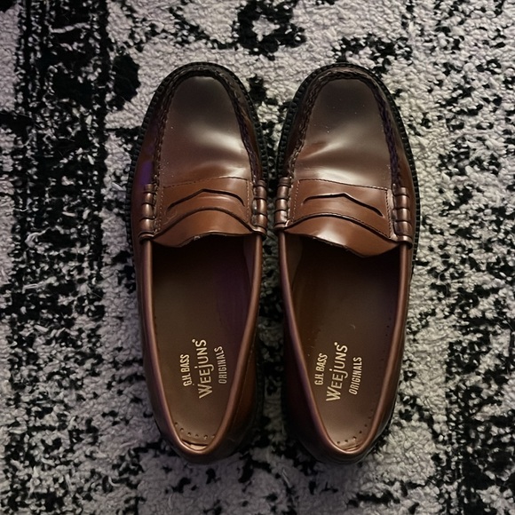 MENS LARSON WEEJUNS LOAFER - Picture 2 of 3